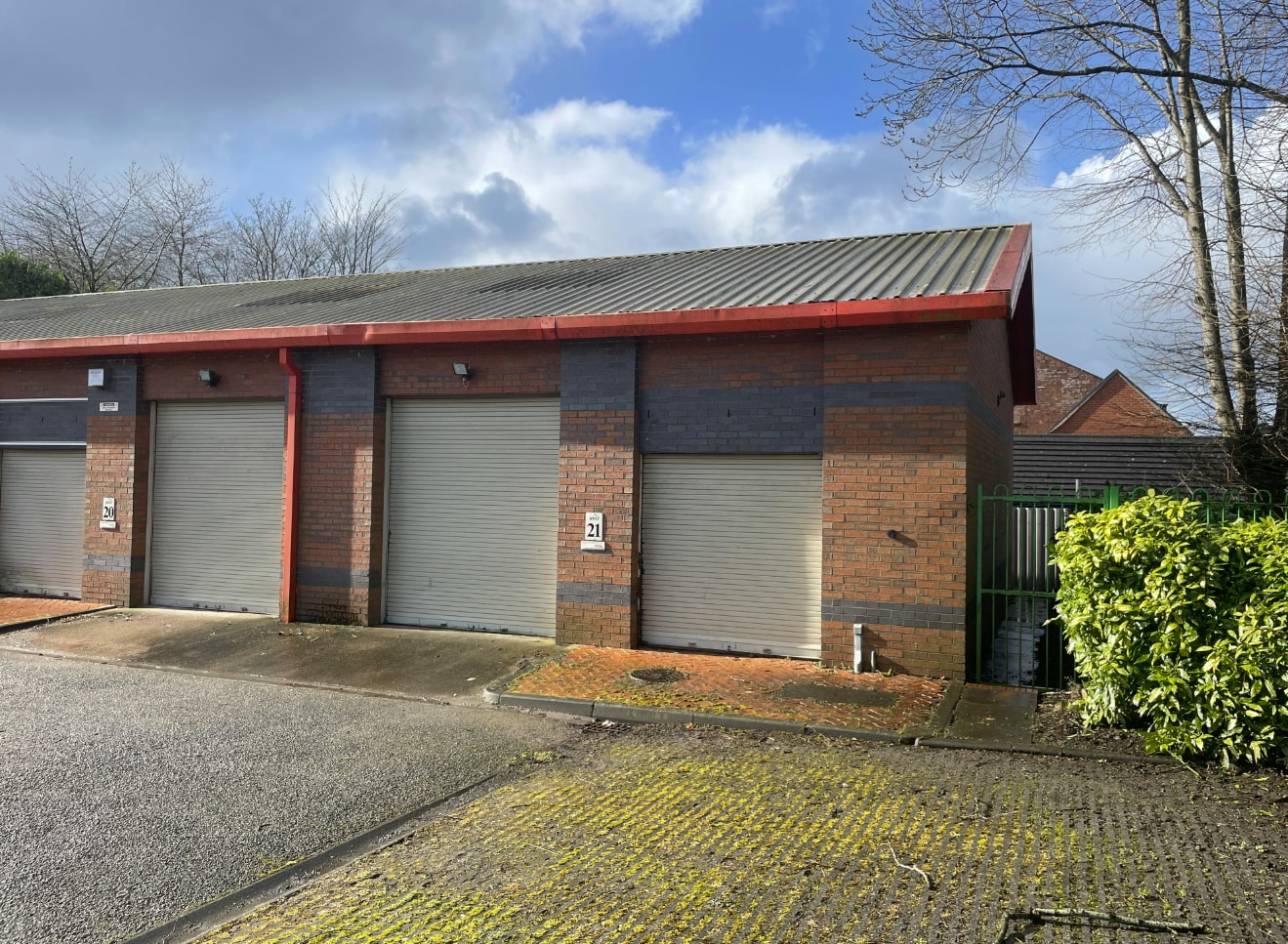 Units 17-21, Station St, Leek to rent Building Photo- Image 1 of 6