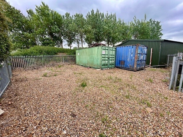 Ufton Ln, Reading to rent - Primary Photo - Image 1 of 5