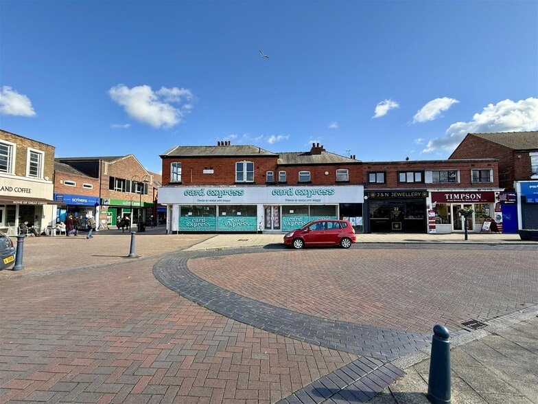 18 Victoria St, Crewe to rent - Building Photo - Image 2 of 8