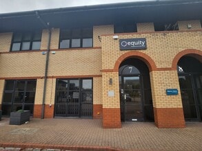 Pony Rd, Oxford to rent Building Photo- Image 1 of 8