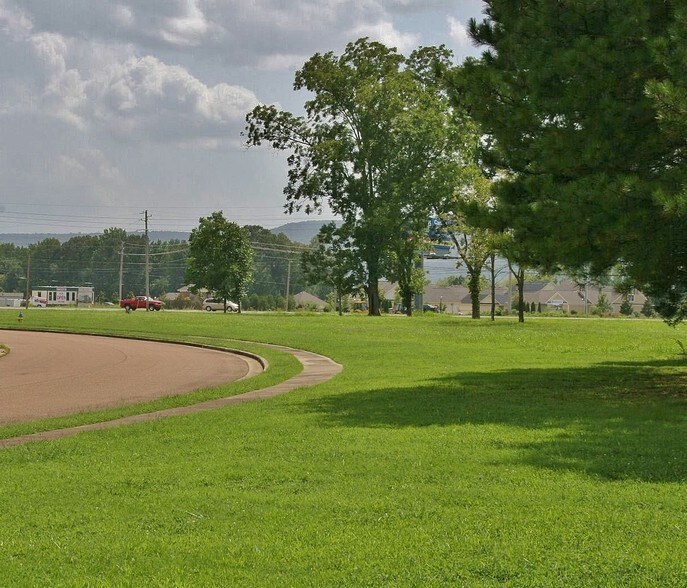 Round Bar Dr, Owens Cross Roads 35763 UK