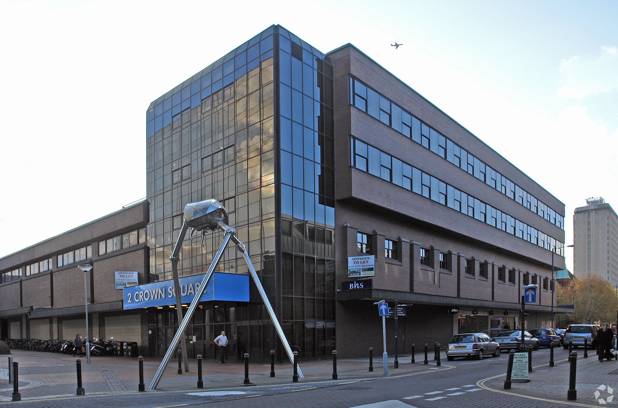 2 Crown Sq, Woking for sale Primary Photo- Image 1 of 1