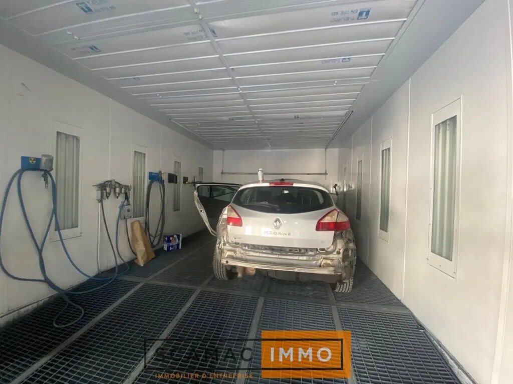 Vente Local d'activités 415 m² - Photo 1