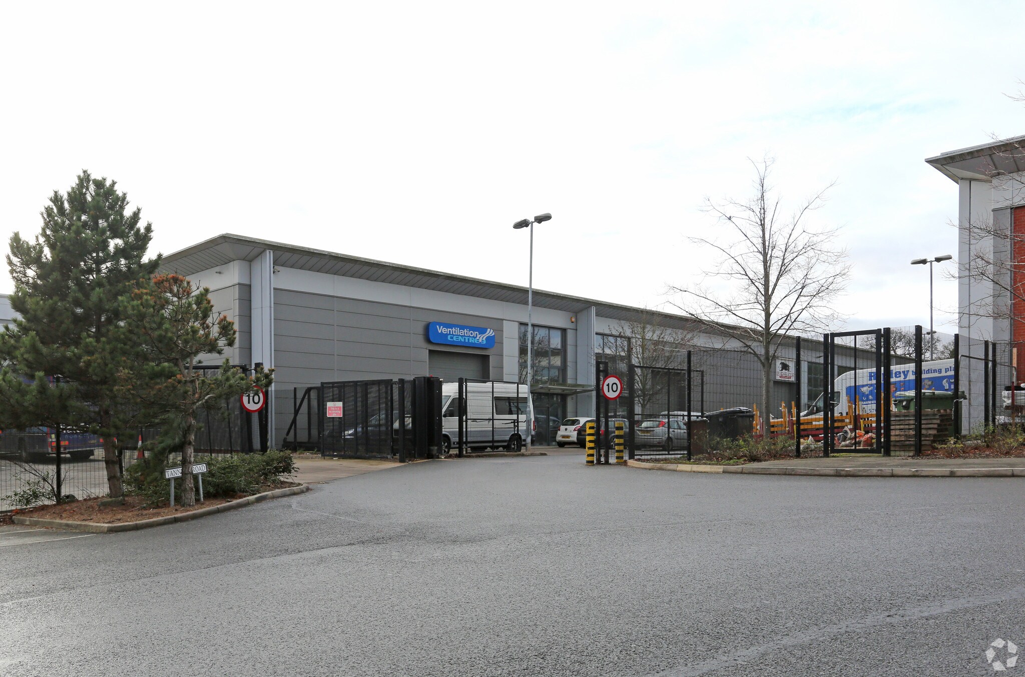 Giltway, Nottingham for sale Primary Photo- Image 1 of 1