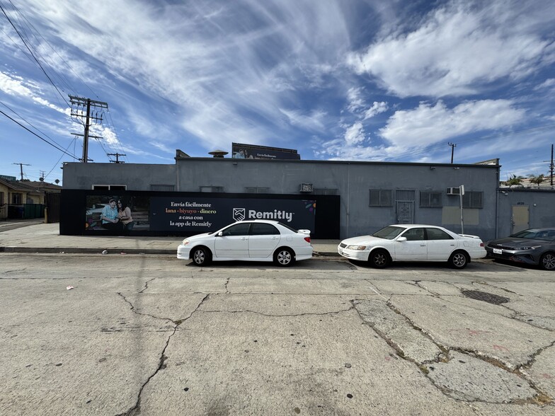 4920 W Pico Blvd, Los Angeles, CA for rent - Building Photo - Image 1 of 19