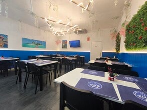 Retail in Barcelona, Barcelona to rent Interior Photo- Image 2 of 19