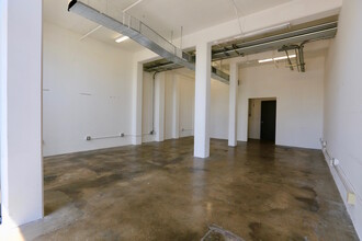 105-171 14th St, San Diego, CA for rent Interior Photo- Image 1 of 4