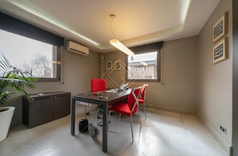 Office in Madrid, Madrid to rent Interior Photo- Image 2 of 12