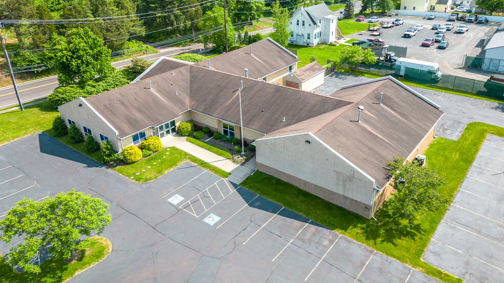 2047 Bridge Rd, Schwenksville, PA for sale - Aerial - Image 2 of 5