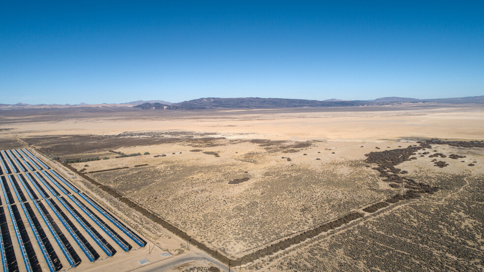 42829 Harper Lake Rd, Hinkley, CA for sale - Building Photo - Image 1 of 1