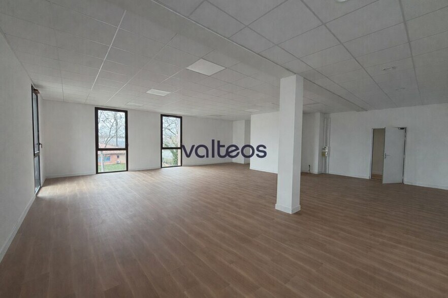Office in Muret for sale - Interior Photo - Image 2 of 10