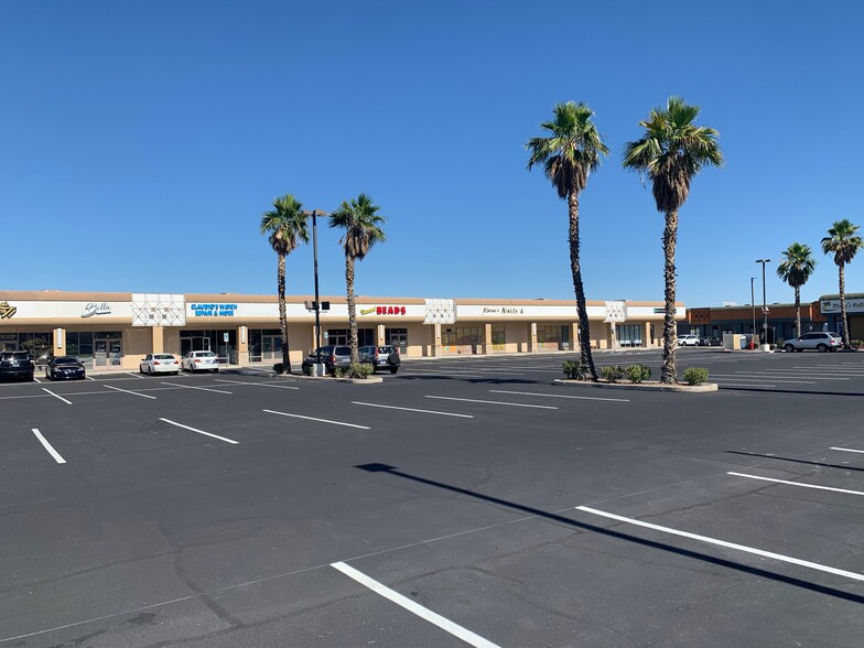 4226 S Durango Dr, Las Vegas, NV for rent - Building Photo - Image 1 of 4