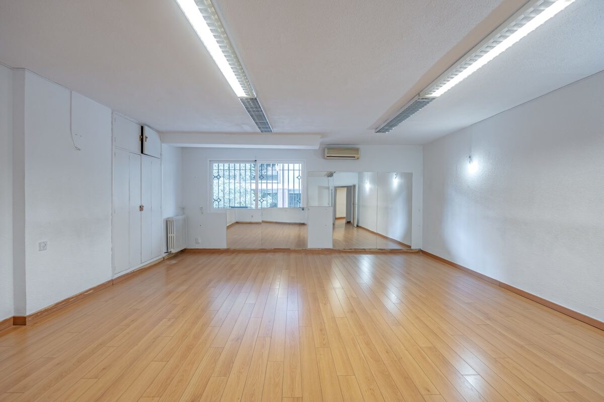 Madrid, MAD 28003 - Unit Puerta D -  - Interior Photo - Image 1 of 23