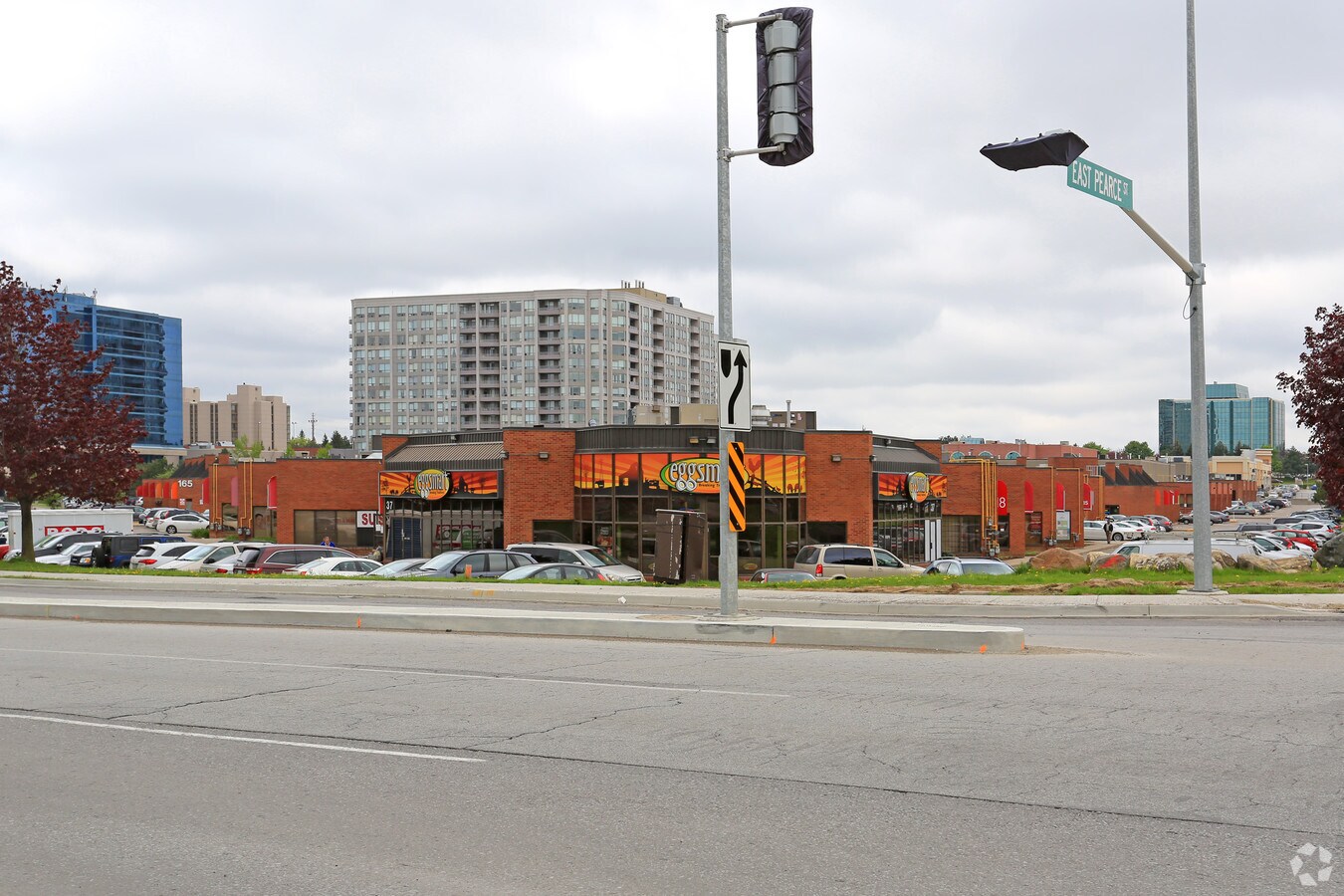 155 E Beaver Creek Rd, Richmond Hill L4B 2N1 UK