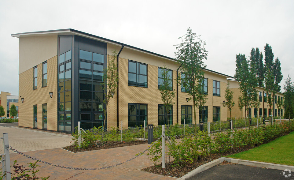 4-6 Experian Way, Nottingham for sale - Building Photo - Image 2 of 3