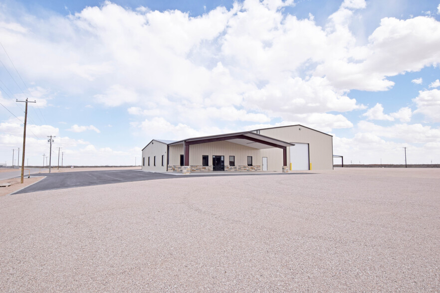 12517 West County Road 137, Odessa, TX for rent - Building Photo - Image 3 of 49