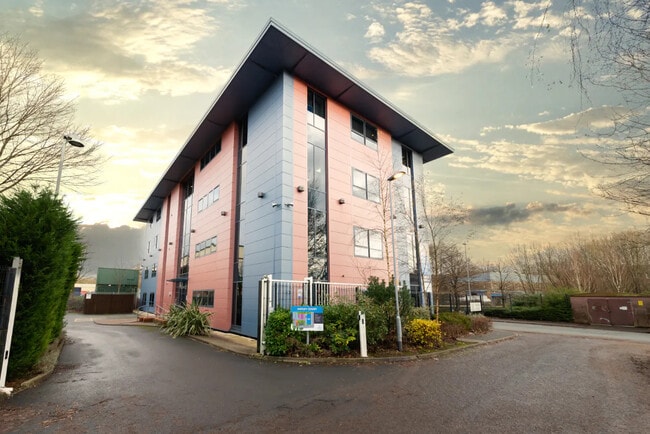 More details for Buckley Rd, Rochdale - Office to Rent