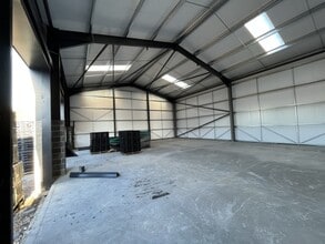 Great Northern Ter, Lincoln to rent Interior Photo- Image 2 of 2