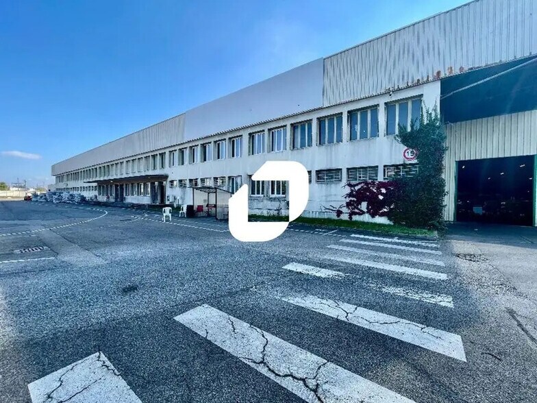 Light Industrial in Saint-Priest to rent - Building Photo - Image 3 of 29