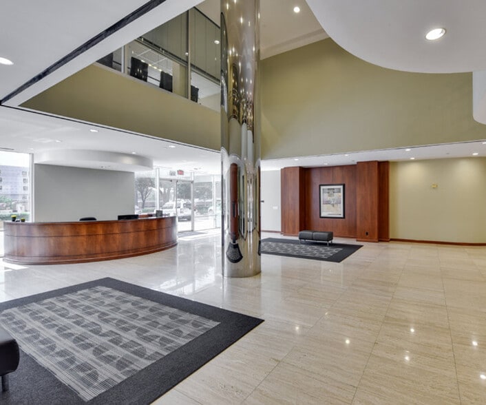 10100 N Central Expy, Dallas, TX for rent - Lobby - Image 3 of 5