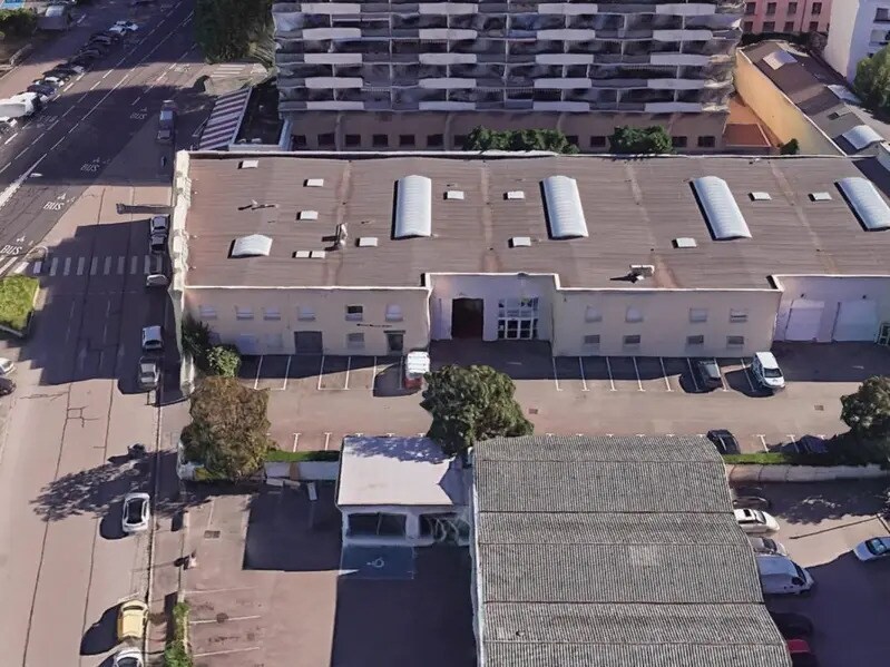 Light Industrial in Lyon to rent Aerial- Image 1 of 10