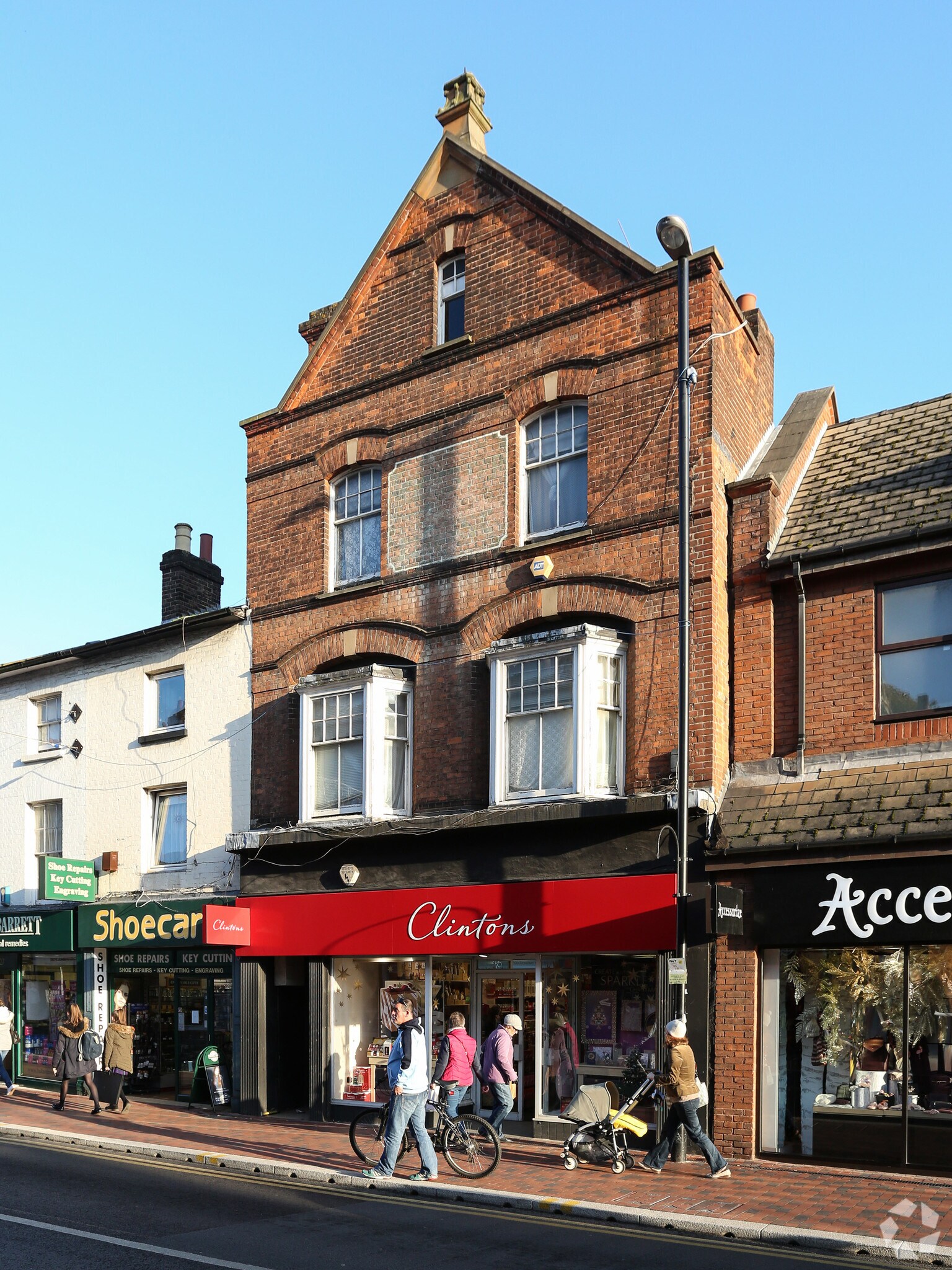 23 High St, Tonbridge for sale Primary Photo- Image 1 of 1