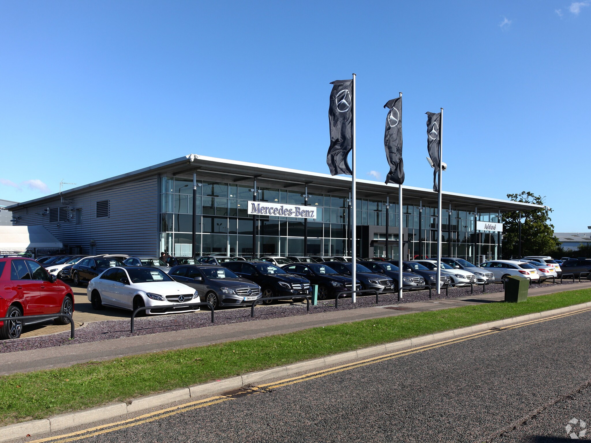 Monument Way, Ashford for sale Primary Photo- Image 1 of 1