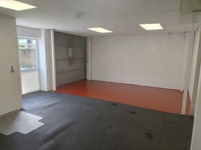 Priory St, Hertford to rent Interior Photo- Image 2 of 2