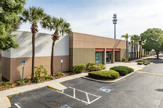 10441 University Center Dr, Tampa, FL for rent Building Photo- Image 1 of 7