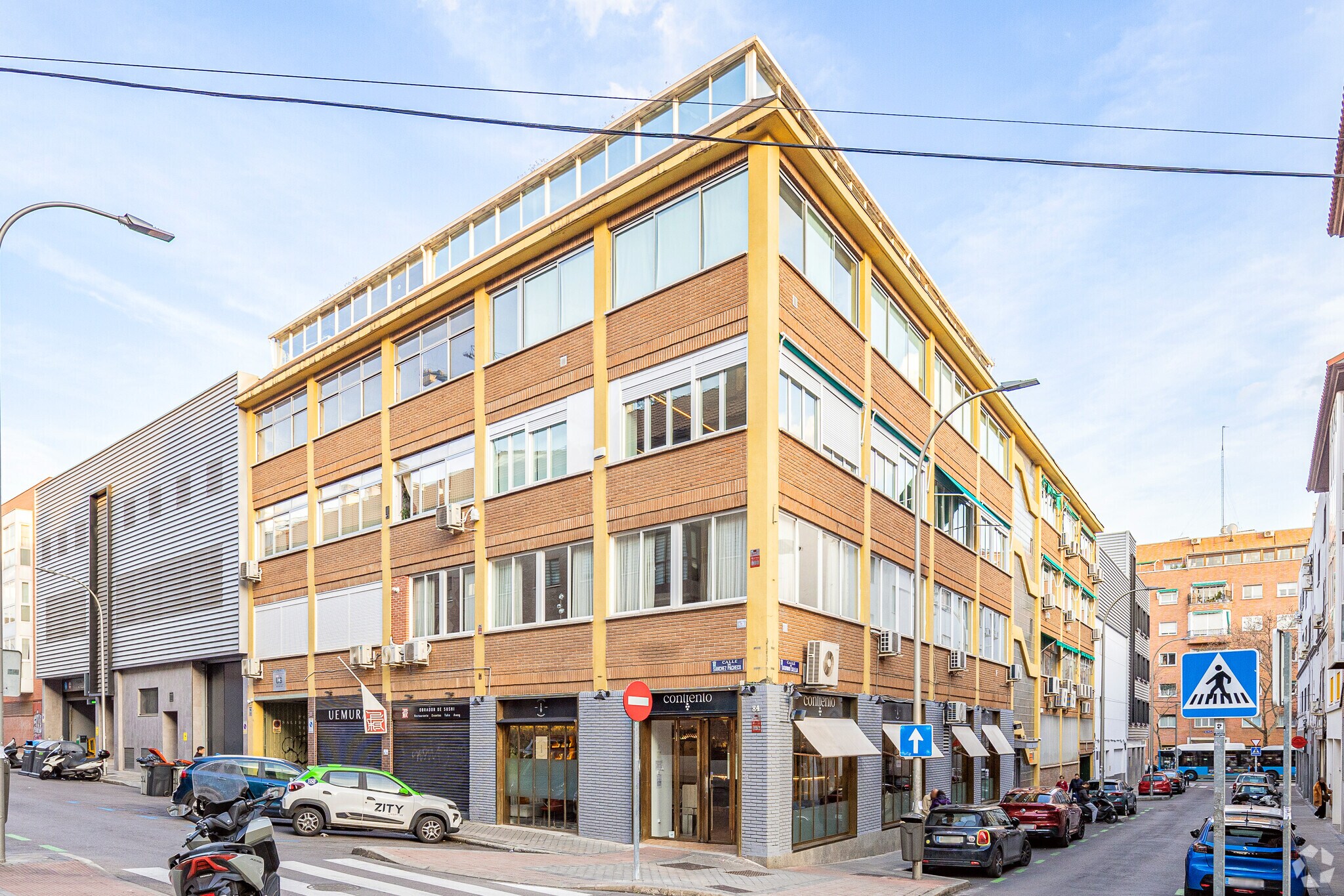 Office in Madrid, Madrid to rent Building Photo- Image 1 of 7