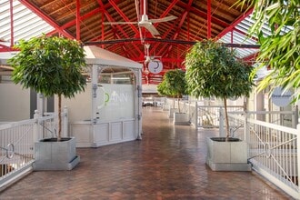 Station Para, Eastbourne to rent Interior Photo- Image 1 of 1