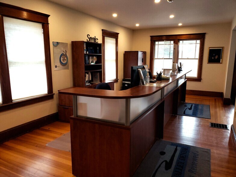 63 East St, Hadley 01035 Office for Sale UK