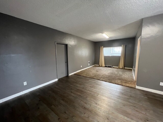 3354-3366 Hancock St, San Diego, CA for rent - Building Photo - Image 3 of 11