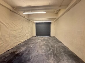 Taylor Ln, Loscoe to rent Interior Photo- Image 2 of 4