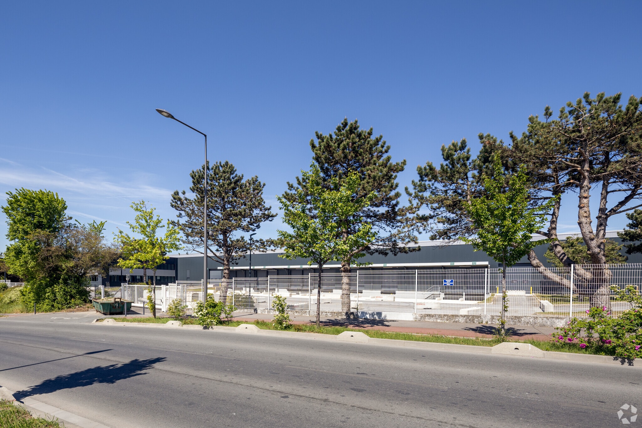 60 Rue Robert Moinon, Goussainville to rent Primary Photo- Image 1 of 3