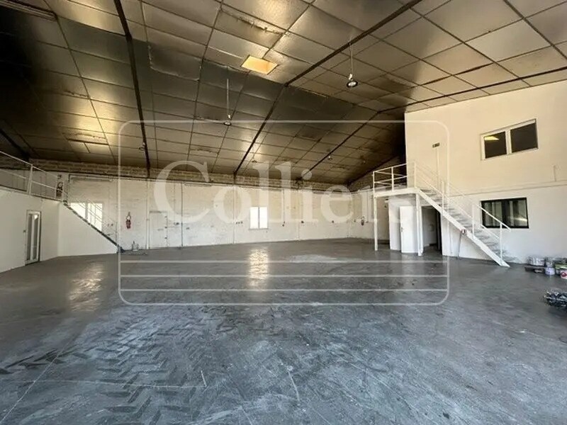 Industrial in Aubagne to rent Interior Photo- Image 1 of 6