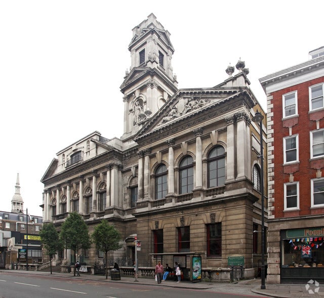 380 Old St, London to rent - Building Photo - Image 1 of 5
