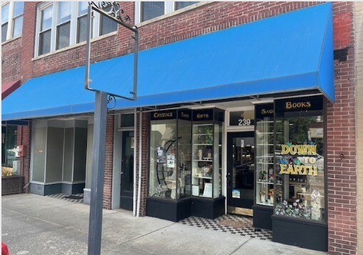 More details for 230 E Market St, Smithfield, NC - Retail to Rent