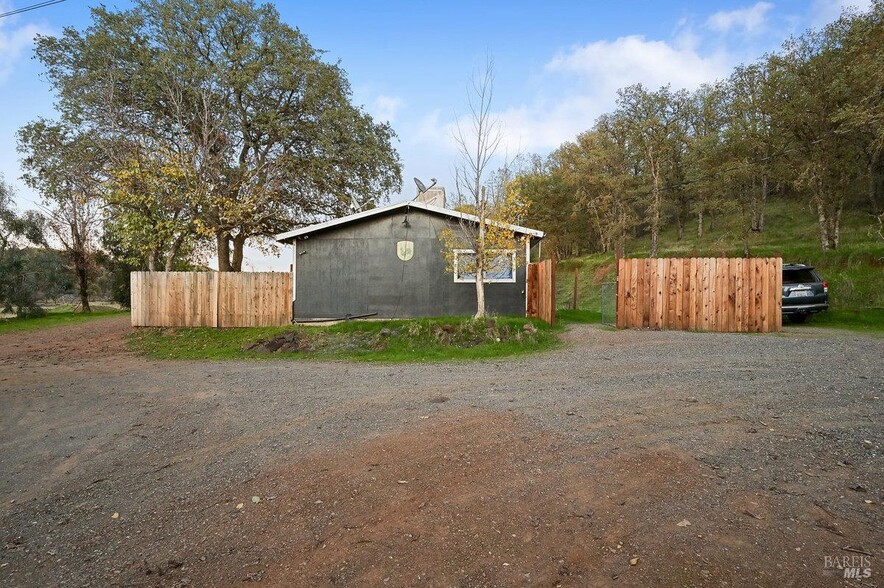 2160 Ogulin Canyon, Clearlake, CA for sale - Building Photo - Image 3 of 23