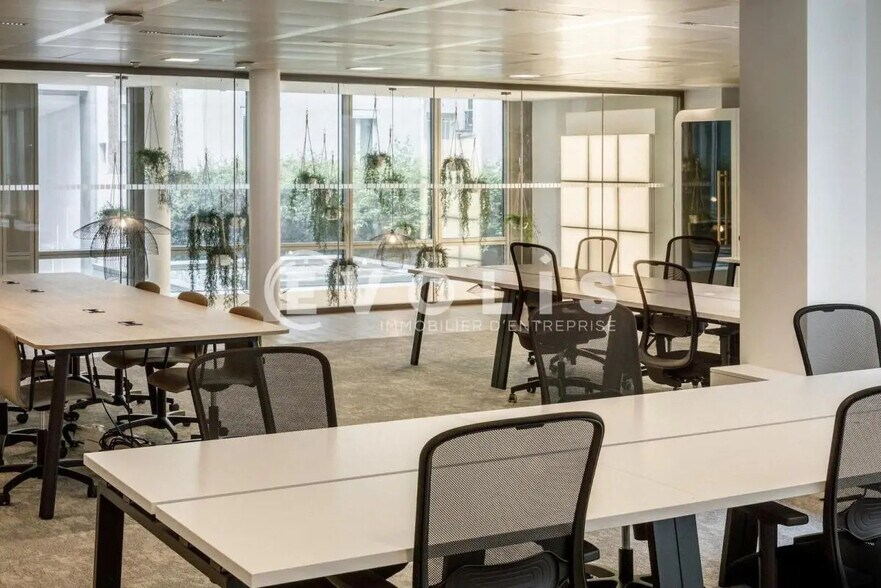 Office in Levallois-Perret to rent - Interior Photo - Image 3 of 5