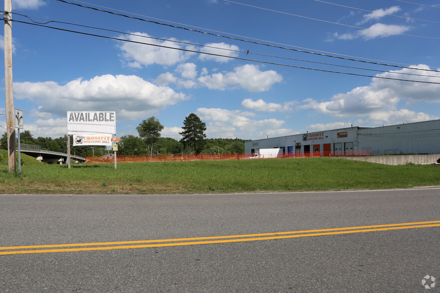 1 Hilldale Ave, Plaistow, NH for rent - Building Photo - Image 3 of 5