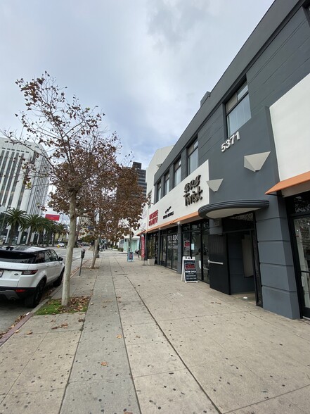 5363-5377 Wilshire Blvd, Los Angeles, CA for rent - Building Photo - Image 2 of 5