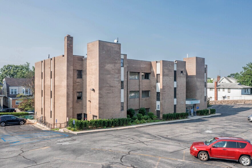 150 Lockwood Ave, New Rochelle 10801 Lockwood Medical Campus UK
