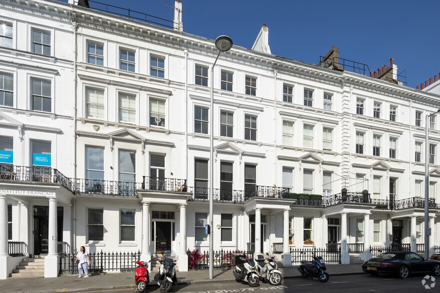 10 Cromwell Pl, London to rent - Building Photo - Image 2 of 2