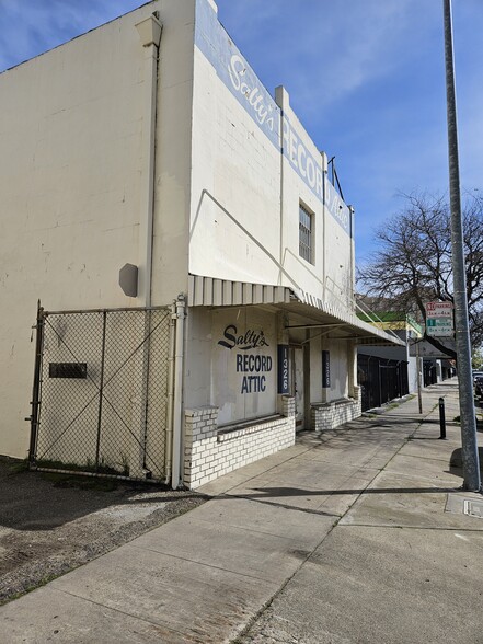 1326 9th St, Modesto, CA for sale - Building Photo - Image 2 of 17