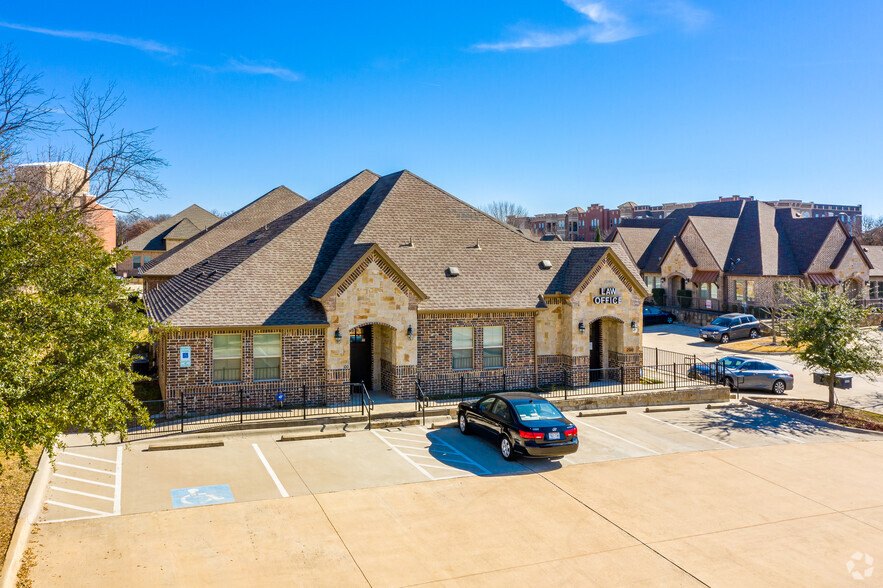 8609 Mid Cities Blvd, North Richland Hills, TX for rent - Building Photo - Image 3 of 8