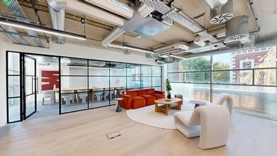 42 Gloucester Ave, London to rent Matterport 3D Scan- Image 1 of 14