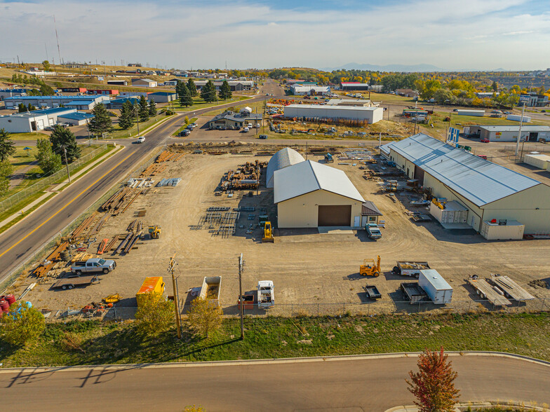 2240 10th St NE st, Black Eagle, MT for rent - Building Photo - Image 1 of 11