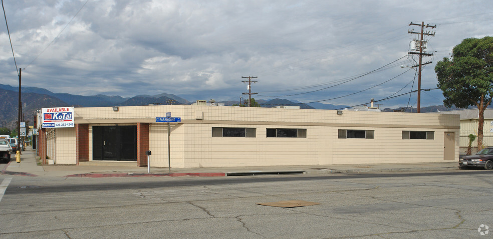 292-298 S Irwindale Ave, Azusa, CA for rent - Building Photo - Image 1 of 6