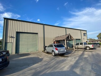 More details for 725 Grand Ave, Bacliff, TX - Light Industrial for Sale